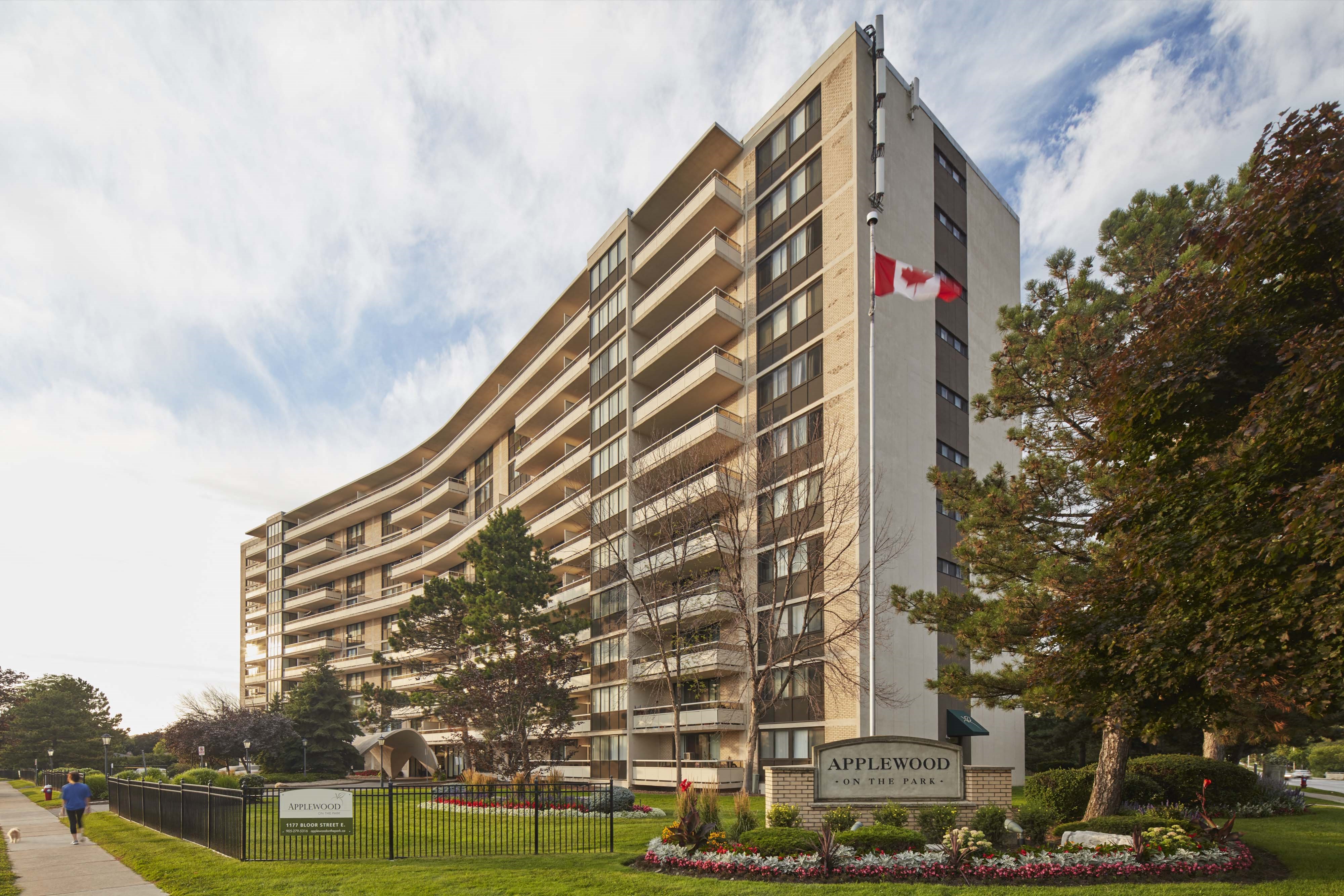 Applewood On The Park Apartments, 1177 Bloor Street East, Mississauga